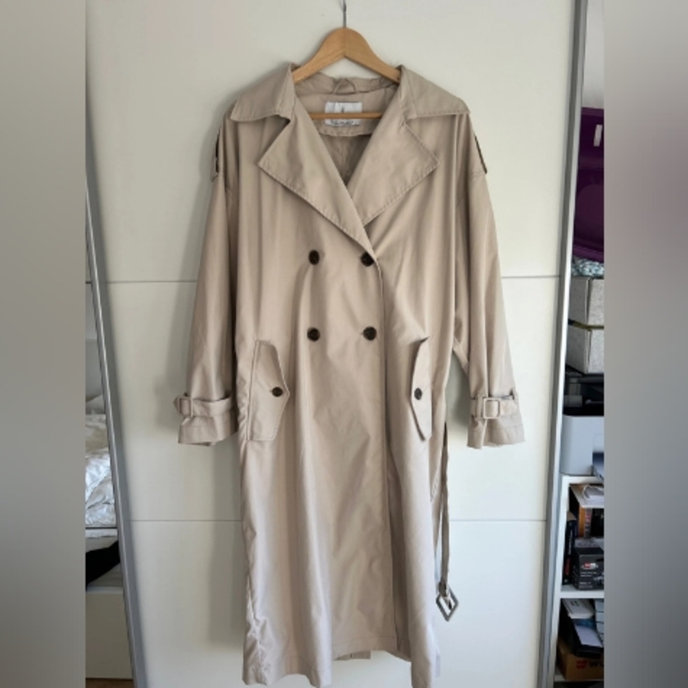 Stradivarius Beige Trench Coat